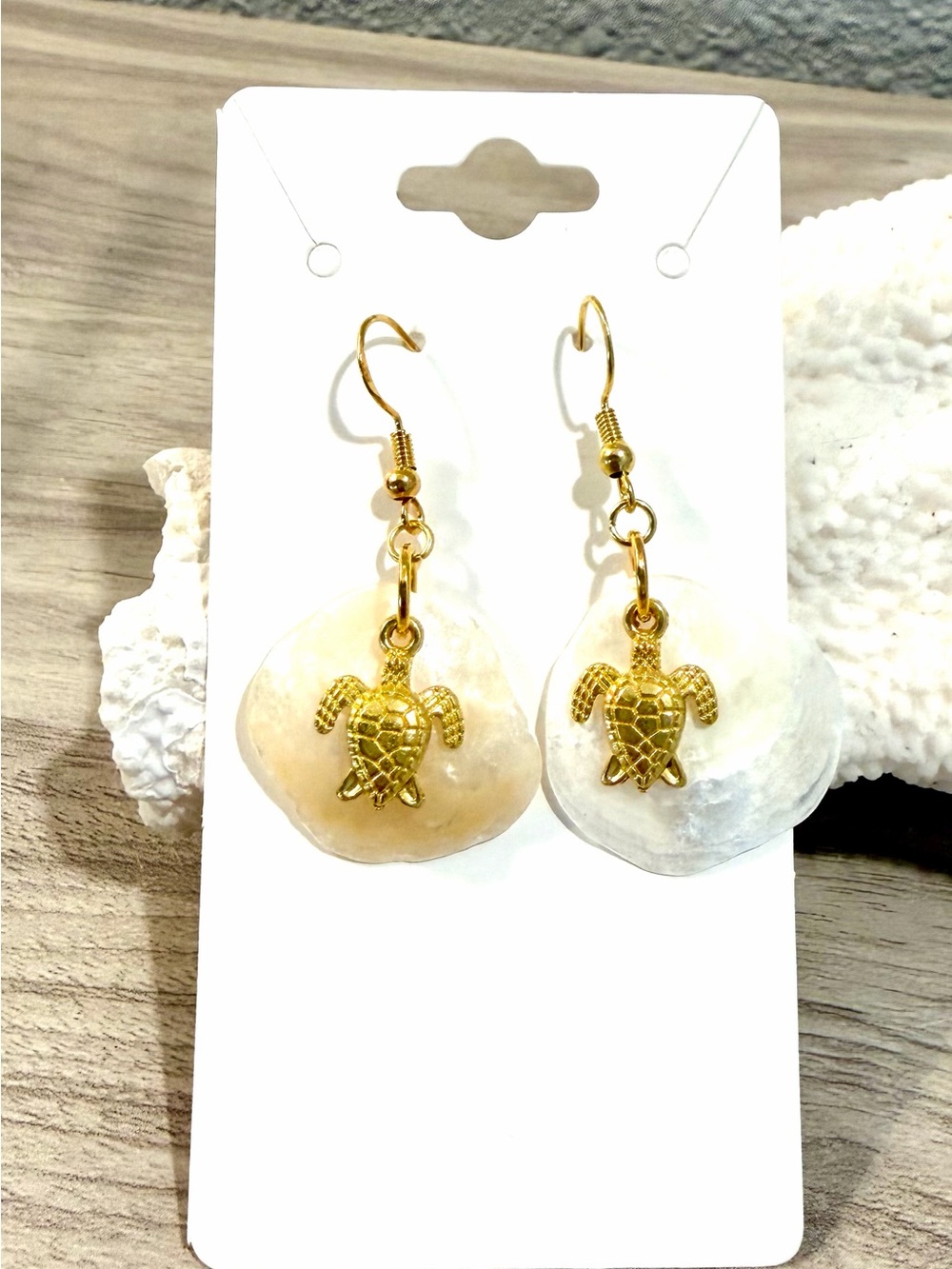 64. Gold Sea Turtle Jingle Shell Dangle Earrings - White/Gold